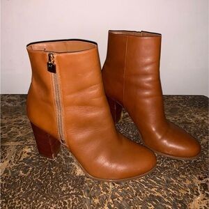 Brown Leather Ankle Boots with Stacked Heel